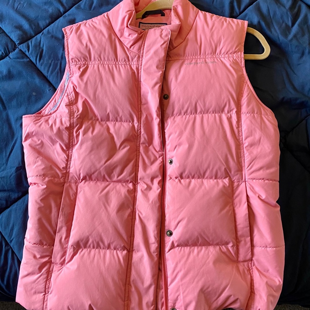 Vineyard Vines puffy vest